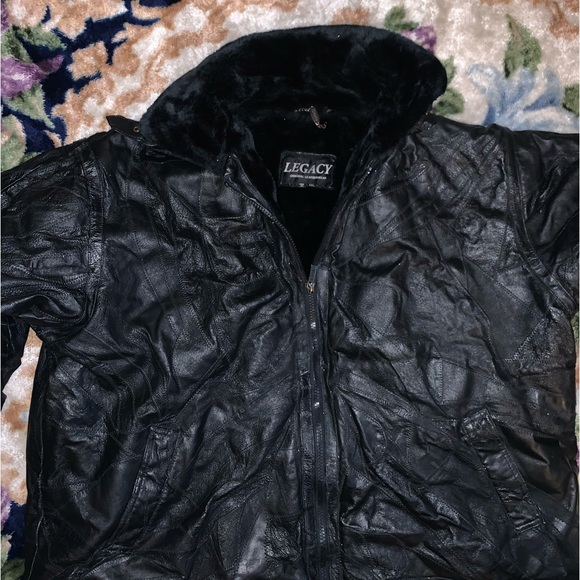 2 Leather Jackets - Picture 7 of 11